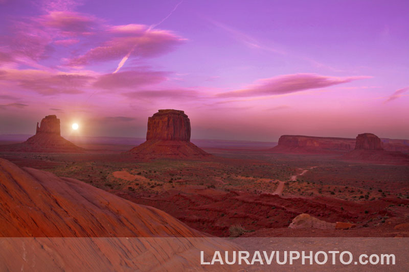 Monument Valley Photo